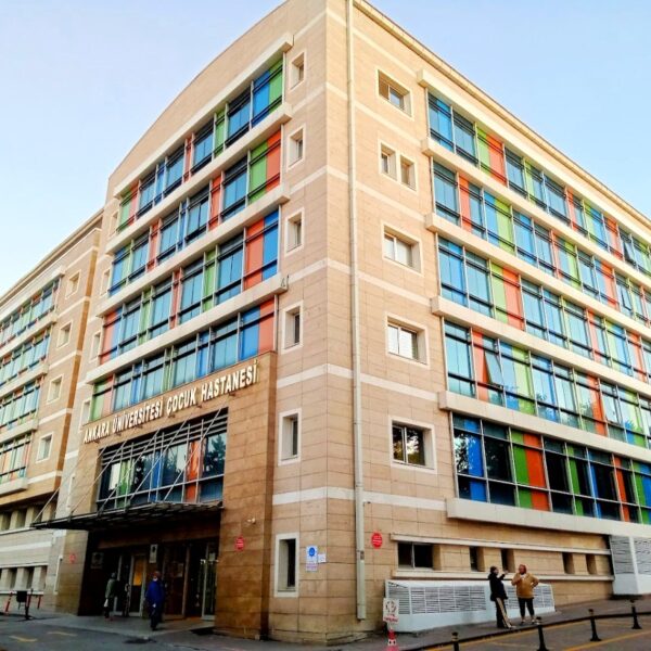 ankara_üniversitesi_cocuk_hastanesi_1