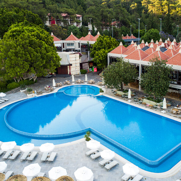 hillside_beach_club_1